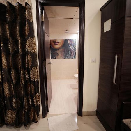 Hotel Stay Well Dx New Delhi Luaran gambar