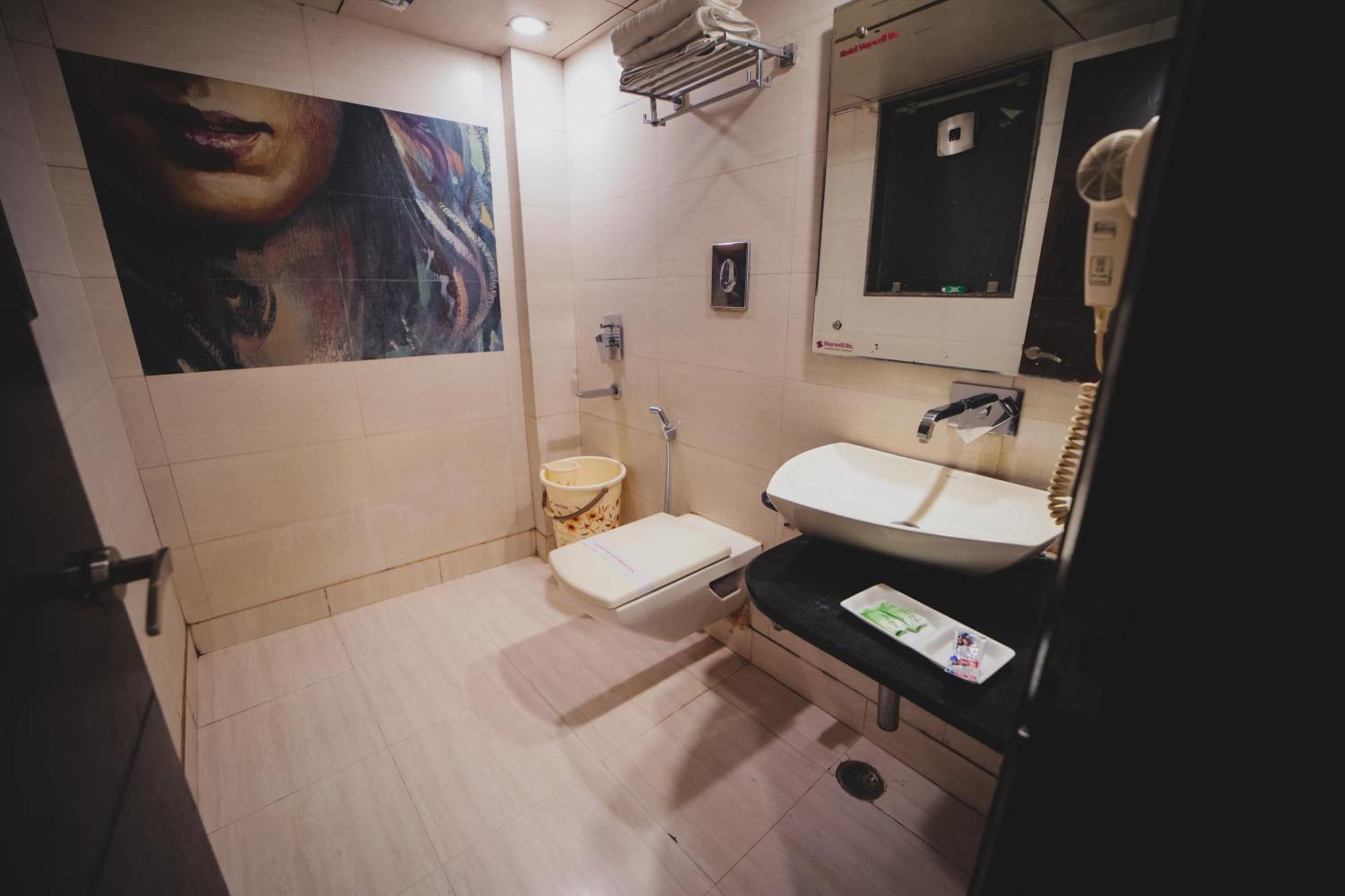 Hotel Stay Well Dx New Delhi Luaran gambar