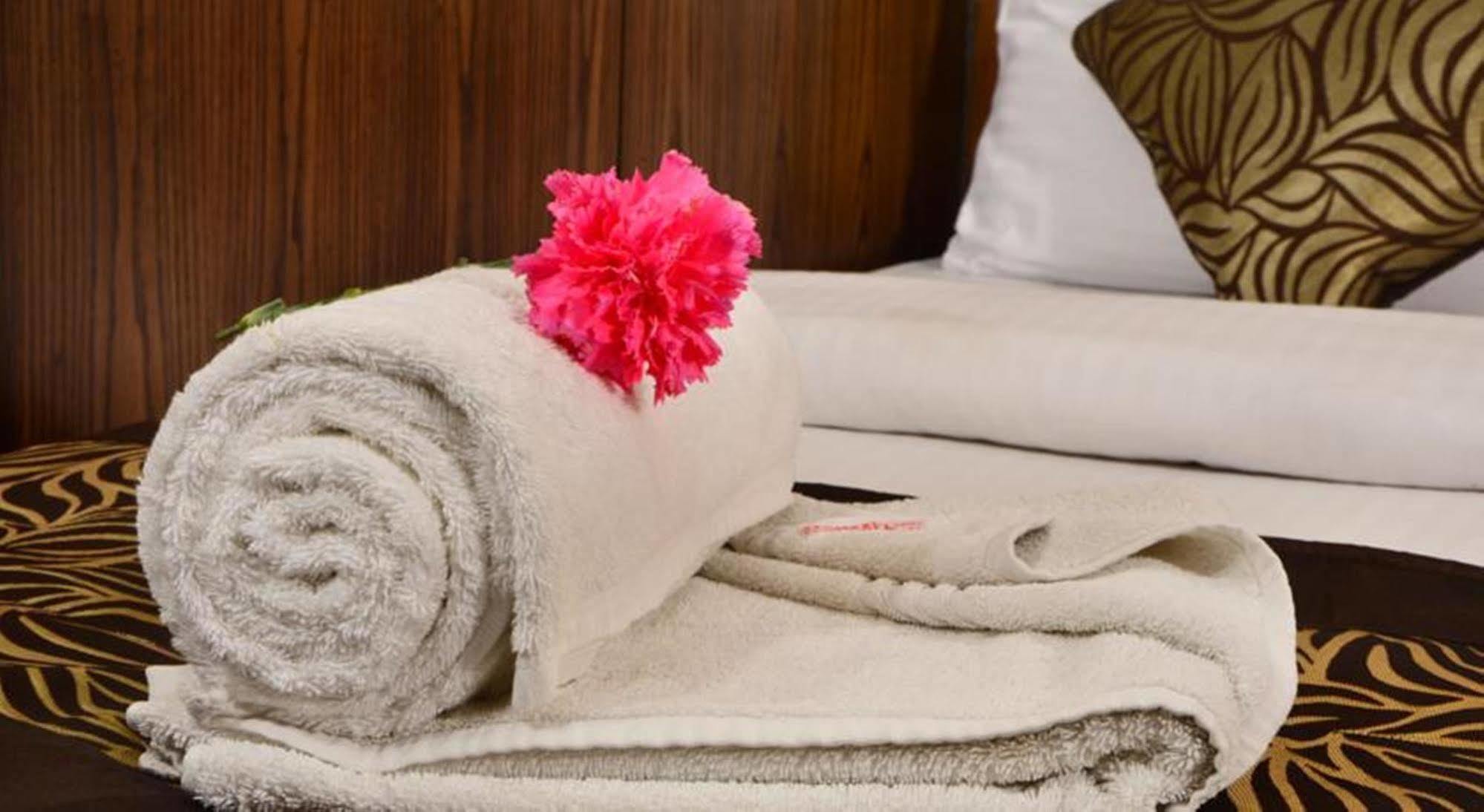 Hotel Stay Well Dx New Delhi Luaran gambar