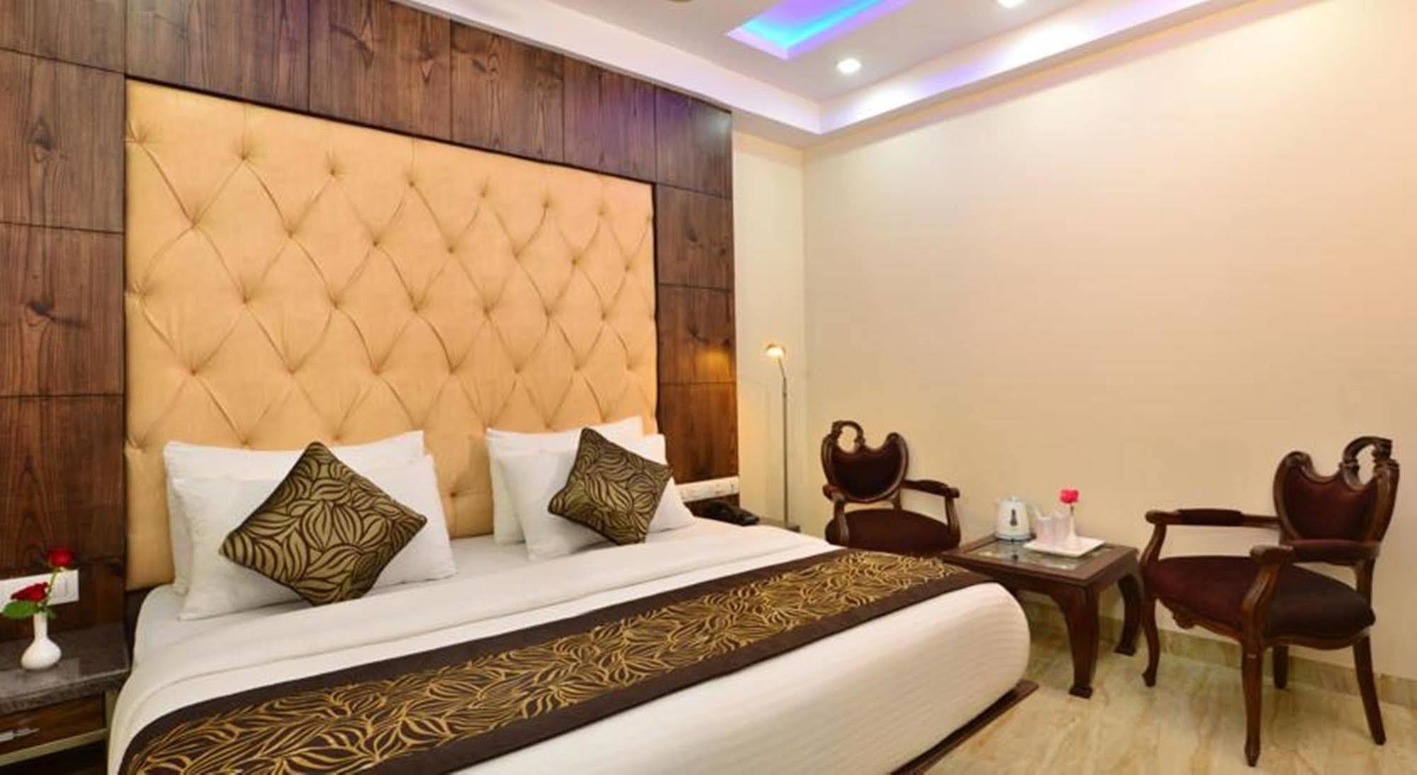 Hotel Stay Well Dx New Delhi Luaran gambar