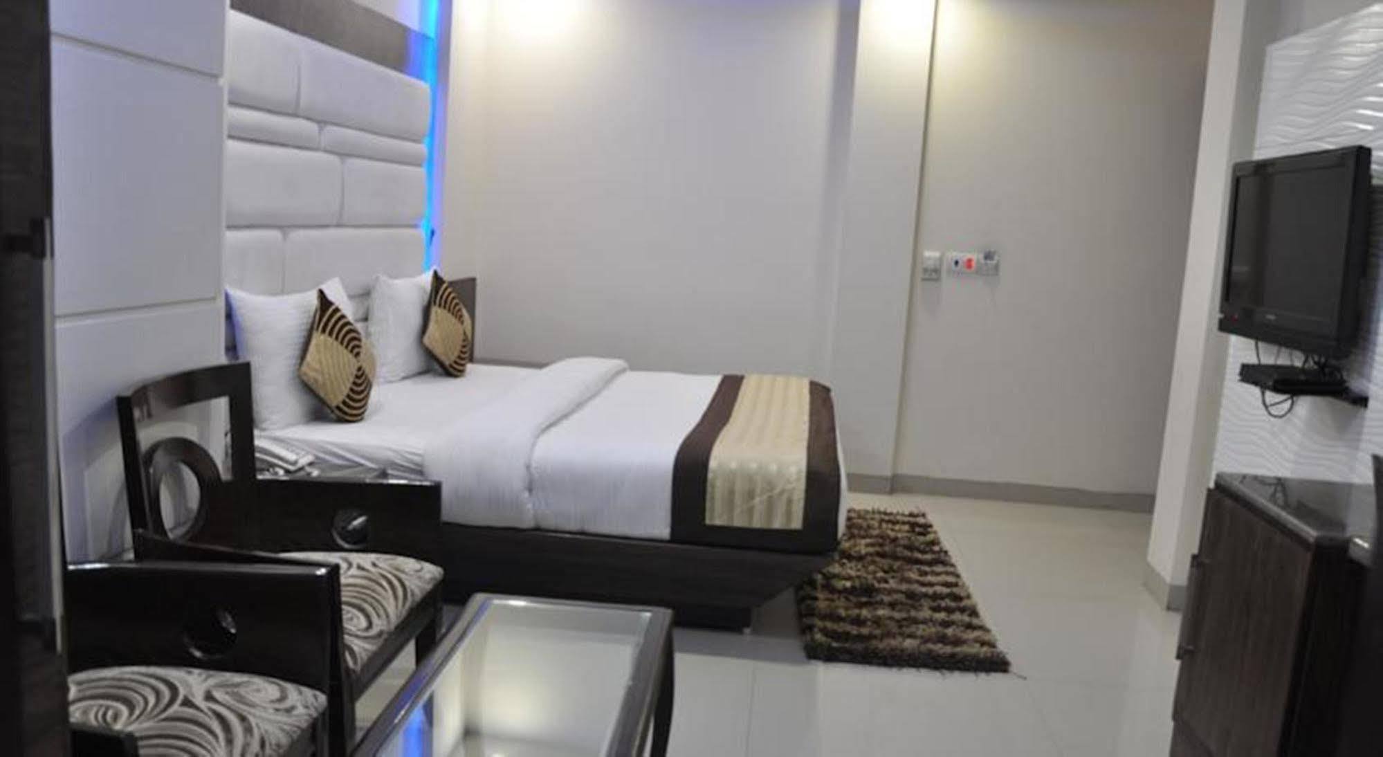 Hotel Stay Well Dx New Delhi Luaran gambar